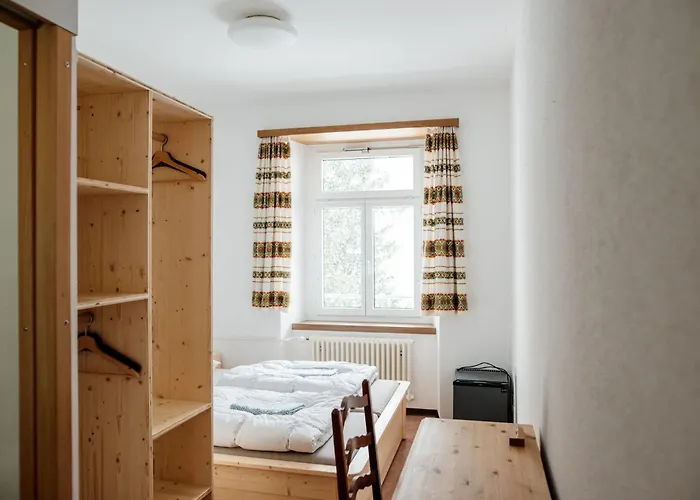 Gruppenhaus Lindenhof Churwalden